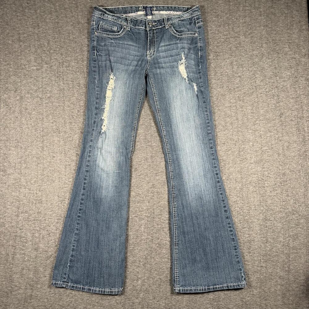 Amethyst Jeans Juniors 11 Y2K Low Rise Distressed Flare Thick Stitch Flap Pocket - Picture 1 of 9